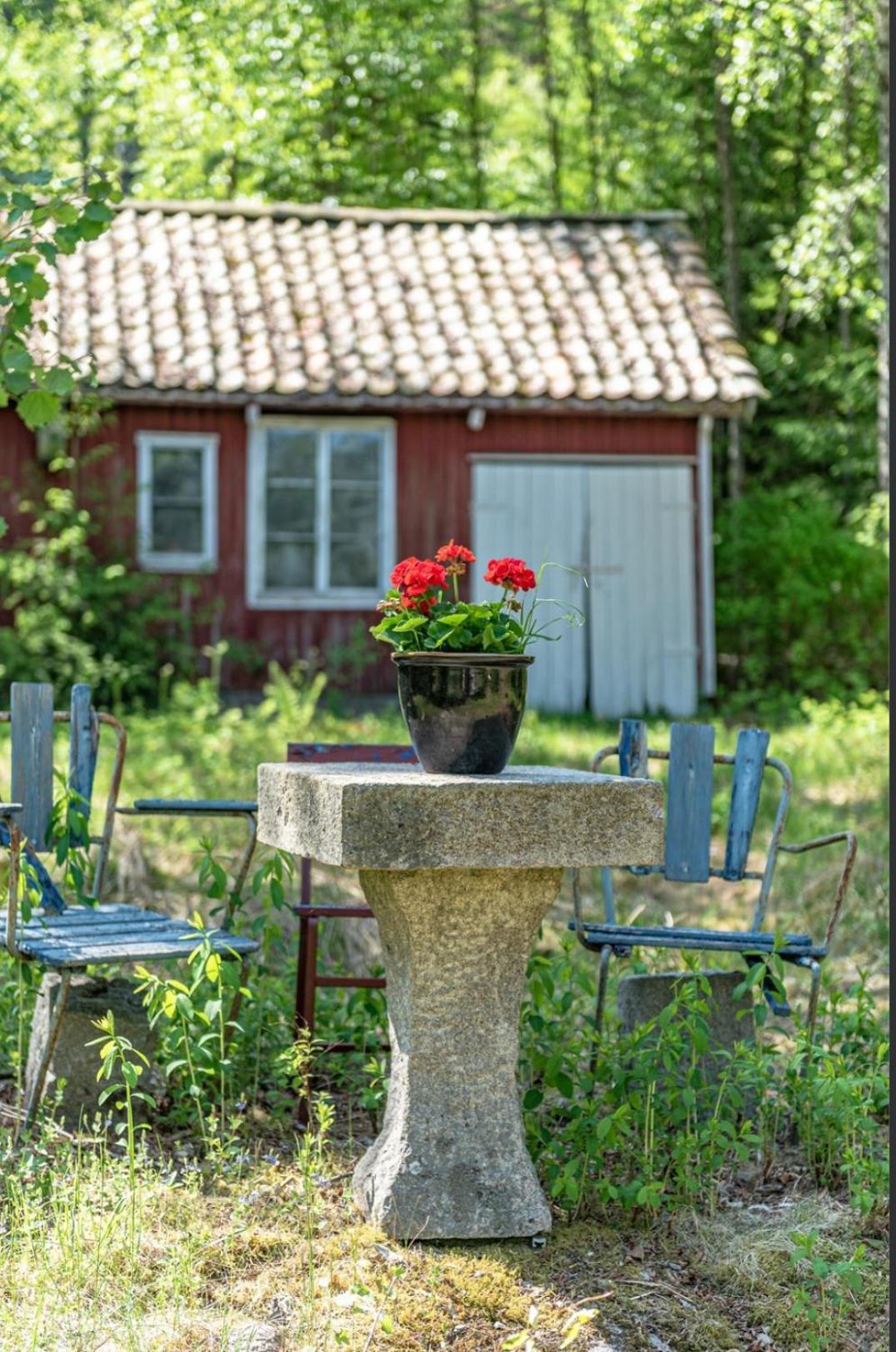Charmigt Aeldre Hus, Laddbox 22 Kw, 5 Bil-Minuter Till Bad Stromstad Luaran gambar