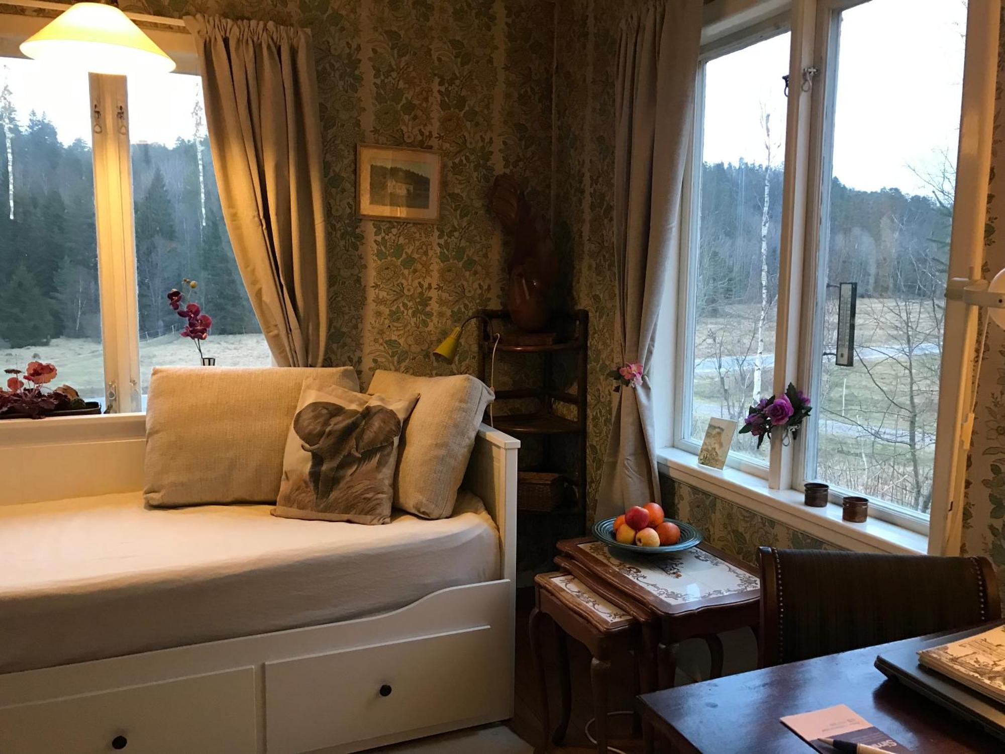 Charmigt Aeldre Hus, Laddbox 22 Kw, 5 Bil-Minuter Till Bad Stromstad Luaran gambar