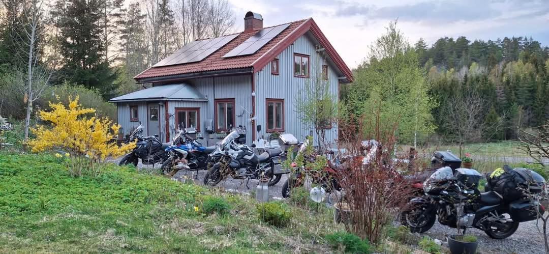 Charmigt Aeldre Hus, Laddbox 22 Kw, 5 Bil-Minuter Till Bad Stromstad Luaran gambar